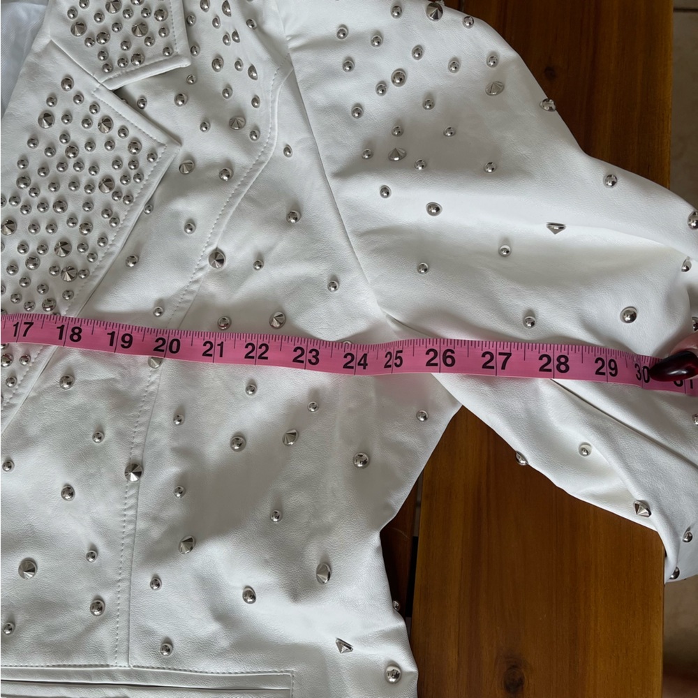 AKIRA White Studded Blazer - Picture 9 of 10
